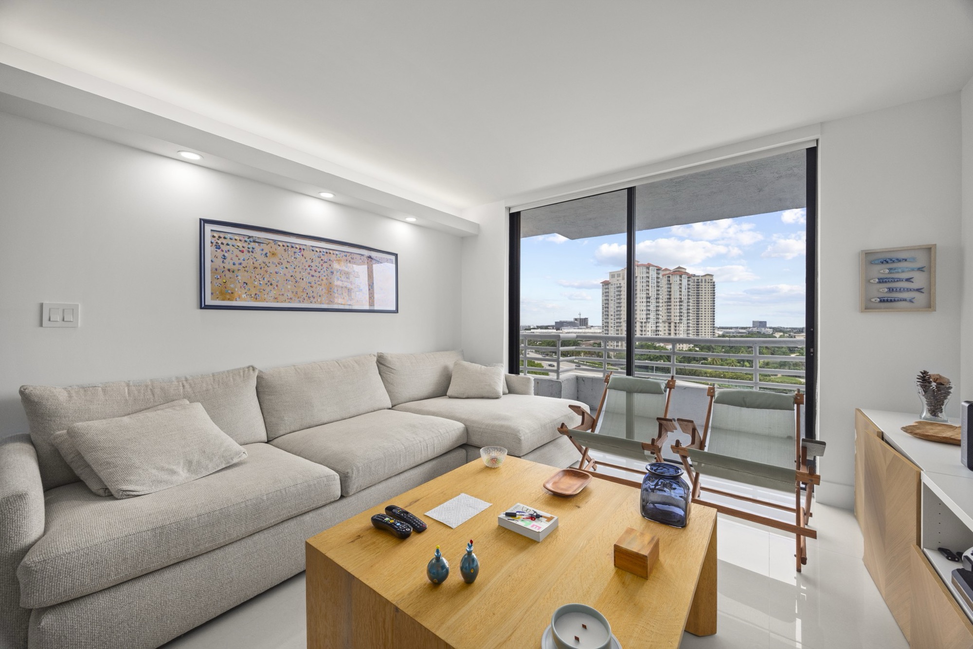 The Skyline Residence, image 1