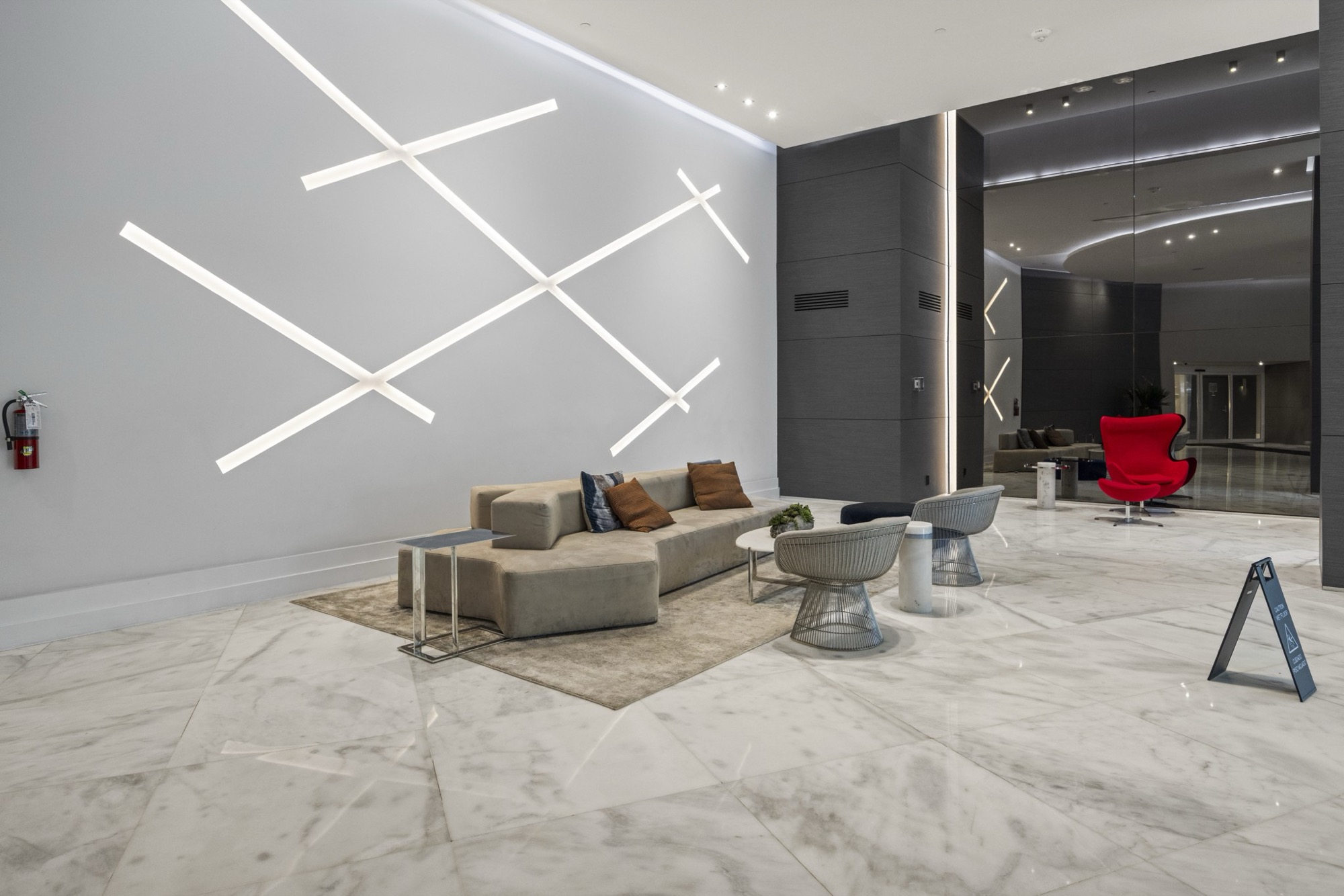 The Skyline Residence, image 7