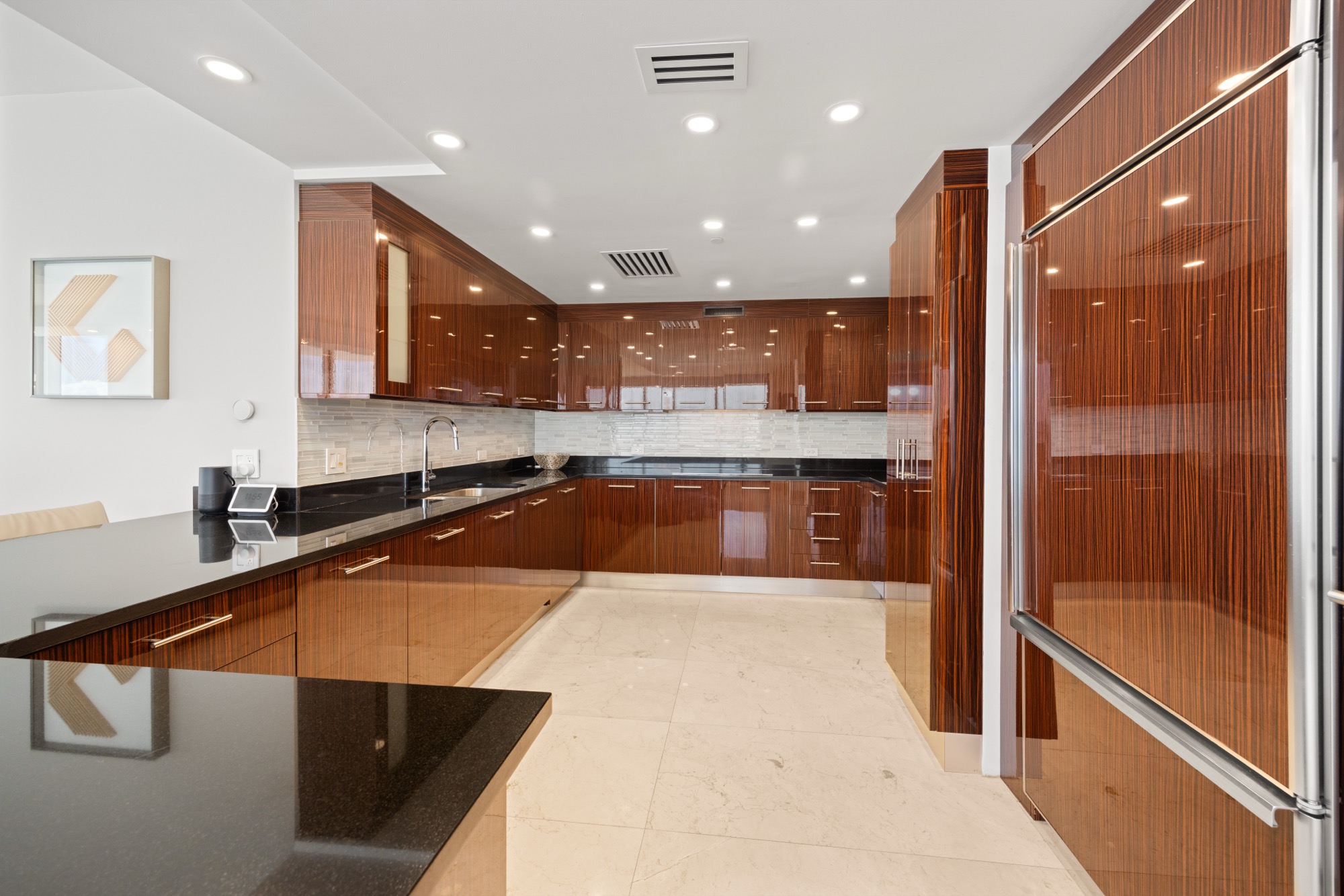 The Oceanfront Residence, image 7