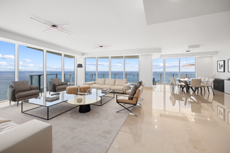 The Oceanfront Residence, image 2