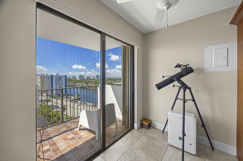 The Ocean-View Tower, image 4